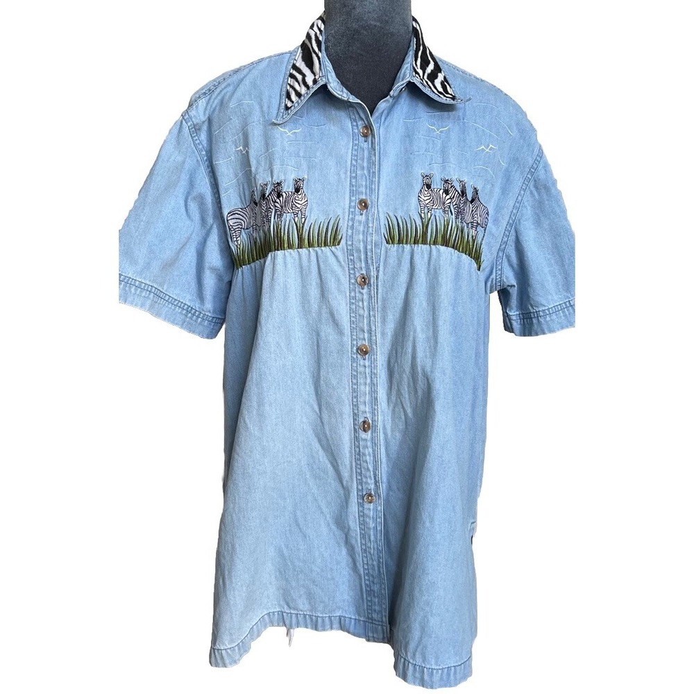 Vtg 90's Denim Light Wash Shirt L Embroidered‎ Zebra Camp Novelty Safari Button